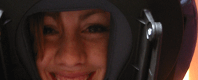 happy client. 2 hands testimonials